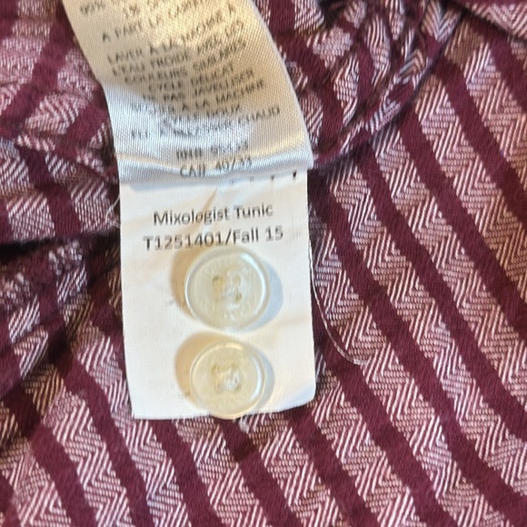 Toad&Co Mixologist Tunic - Picture 13 of 13